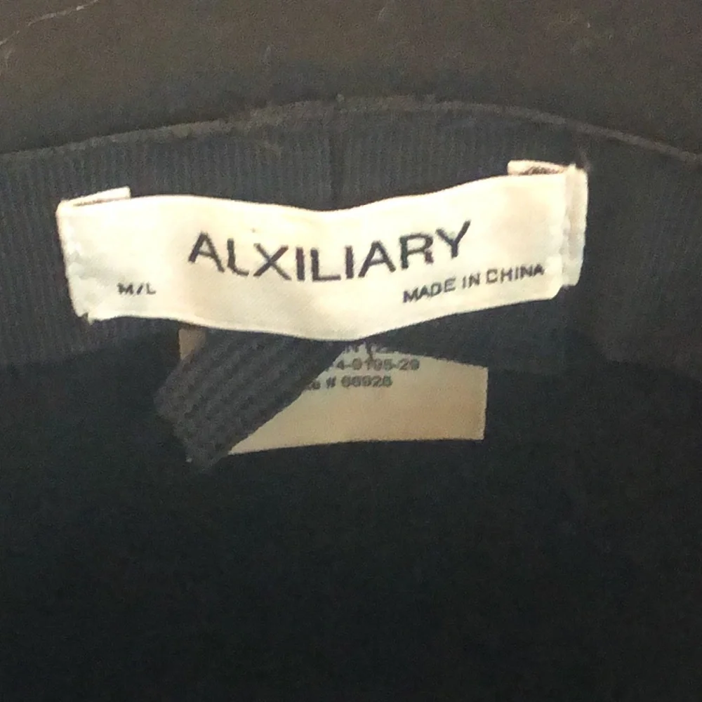 Auxiliary 100% wool hat❤️ - Picture 4 of 7